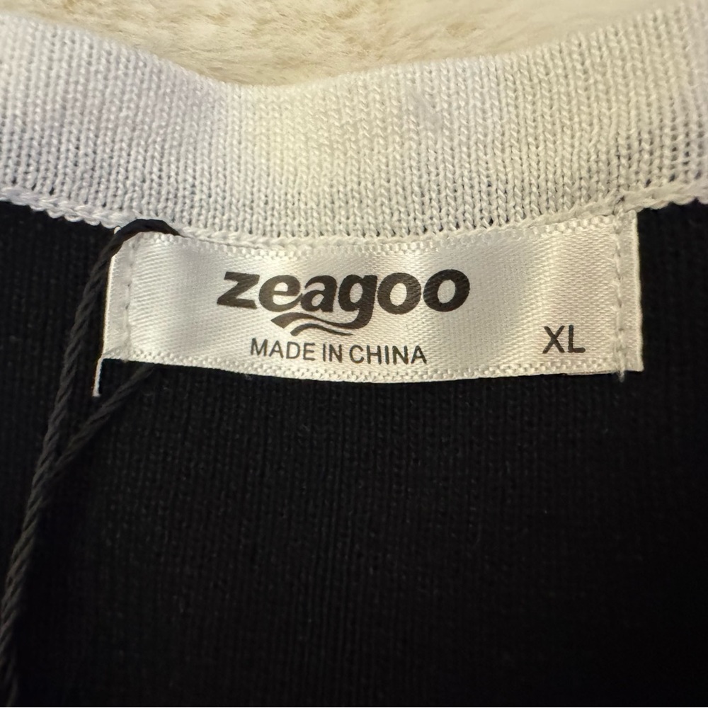 Black and White Ribbed Tank Top - Picture 9 of 12
